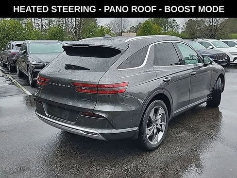 Used 2025 Genesis Electrified GV70 Prestige w/ Prestige Package image 2
