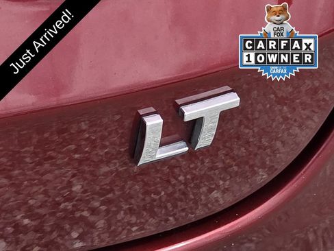 Used 2024 Chevrolet Trax LT w/ LT Convenience Package FWD image 26