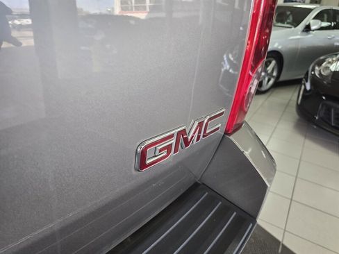 Used 2012 GMC Yukon XL SLT image 34