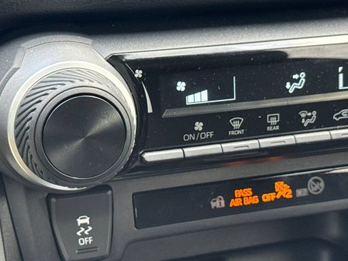 Certified 2025 Toyota RAV4 LE FWD image 30