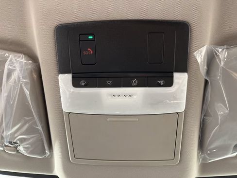 New 2026 Nissan Rogue SV FWD image 33