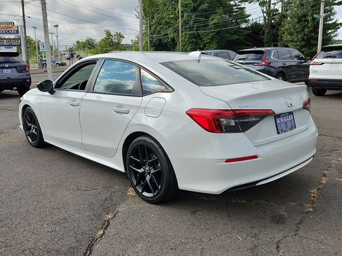 Used 2023 Honda Civic Sport image 6