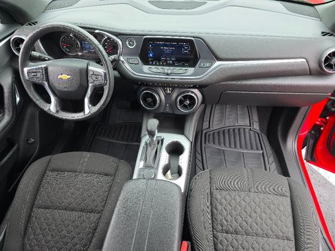 Used 2022 Chevrolet Blazer LT FWD image 16