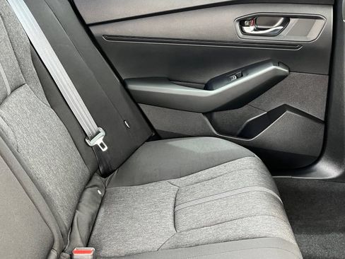 Used 2023 Honda Accord Sport image 11