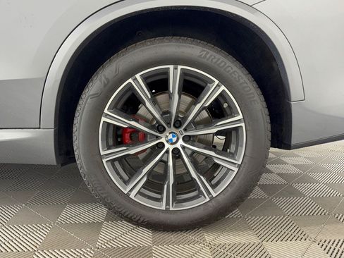 Used 2026 BMW X5 sDrive40i w/ M Sport Package RWD image 13