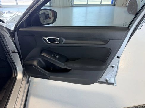 Used 2025 Honda Civic Sport image 23