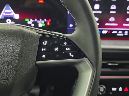 Used 2025 Audi Q5 Premium Plus image 21