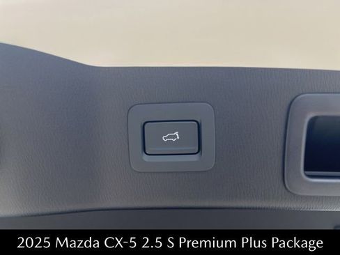 New 2025 MAZDA CX-5 AWD 2.5 S w/ Premium Plus Pkg image 26