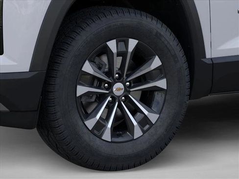 New 2026 Chevrolet Equinox LT image 9