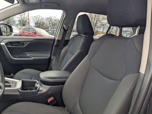 Used 2024 Toyota RAV4 LE image 15