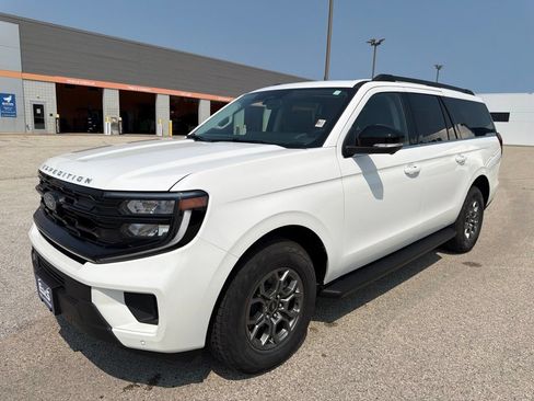 New 2026 Ford Expedition Max Active AWD/4WD image 7