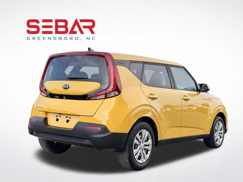 Used 2020 Kia Soul LX FWD image 8