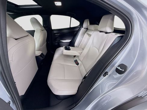 New 2026 Lexus UX 300h FWD image 21