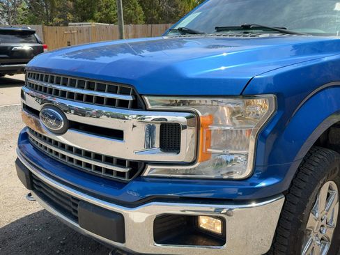 Used 2018 Ford F150 XLT w/ Equipment Group 301A Mid AWD/4WD image 13