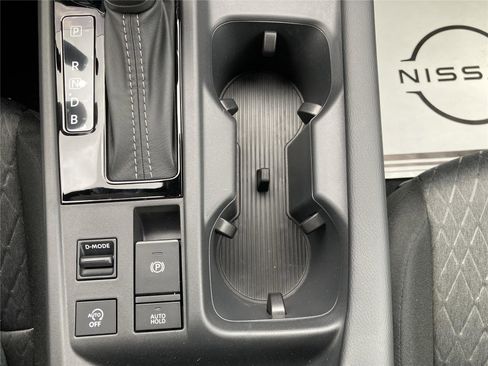 New 2026 Nissan Sentra SV w/ SV Convenience Package FWD image 15
