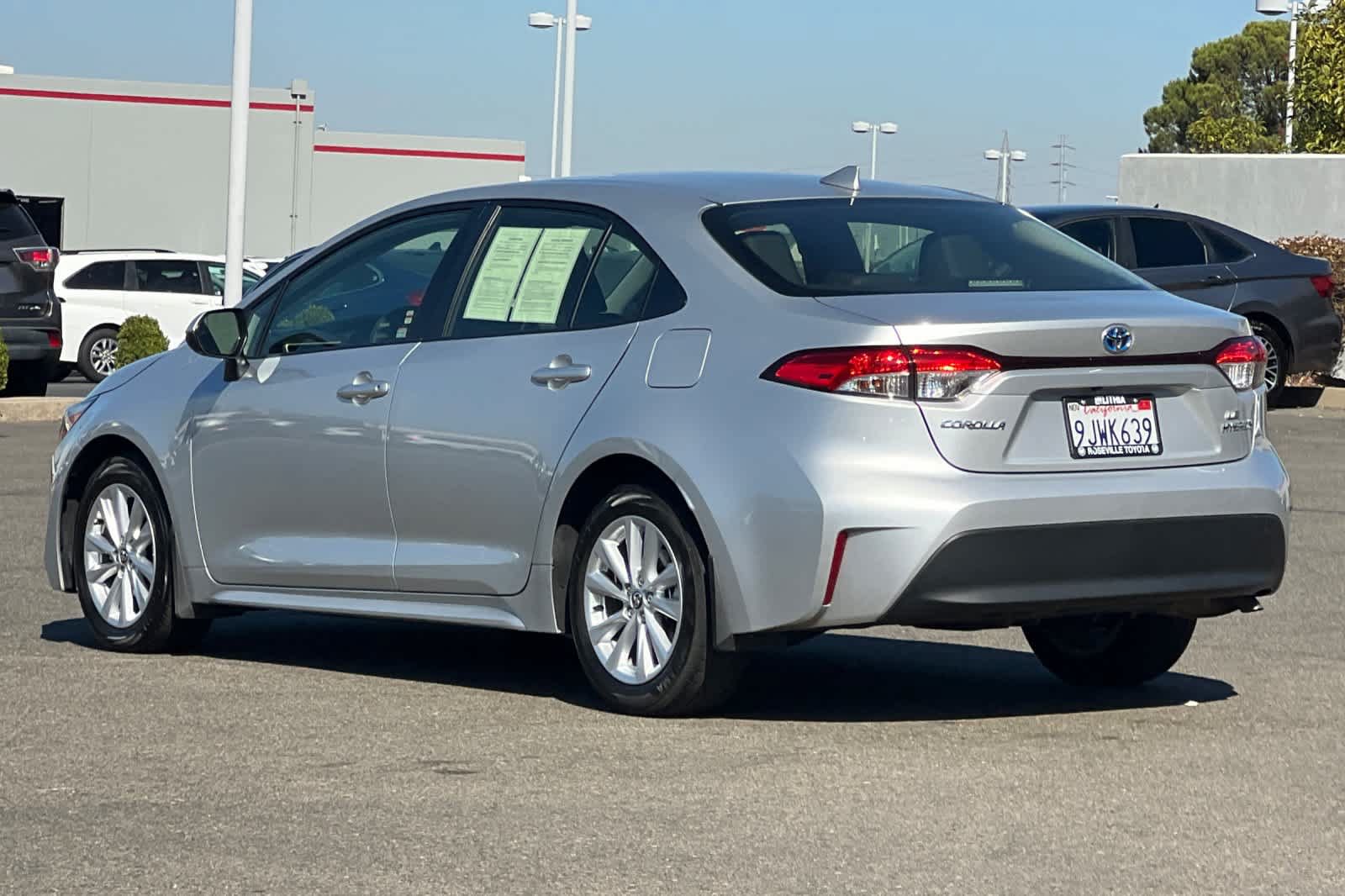 Certified 2024 Toyota Corolla LE w/ LE Convenience Package FWD image 4