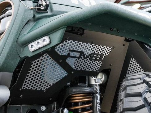 Used 2025 Jeep Wrangler Unlimited Rubicon w/ Technology Group image 54