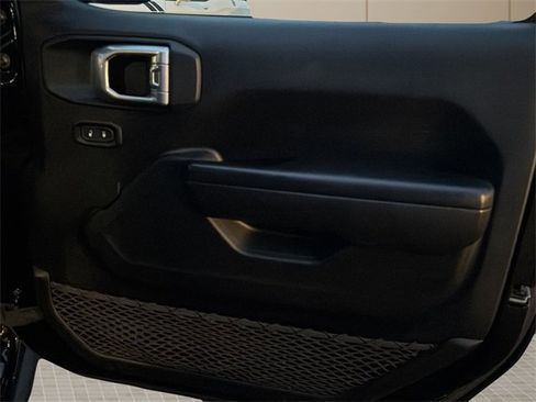 Certified 2021 Jeep Wrangler Unlimited Islander image 35