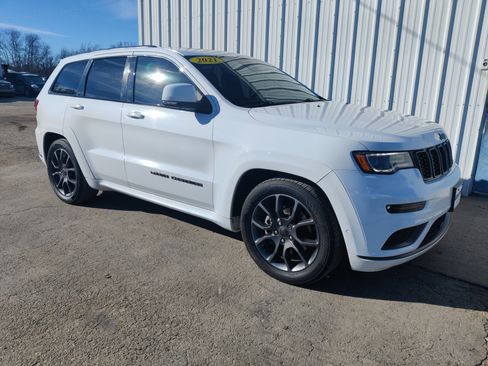 Used 2021 Jeep Grand Cherokee High Altitude image 2