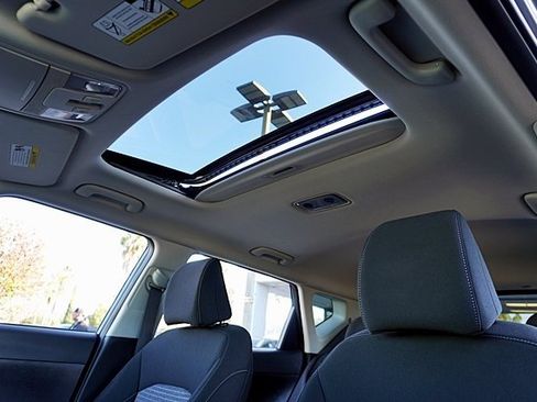 Used 2023 Kia Soul EX image 16