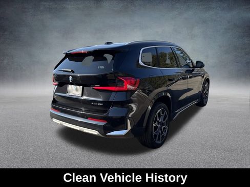Used 2023 BMW X1 xDrive28i image 6