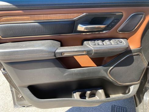 Used 2021 RAM 1500 Limited image 11