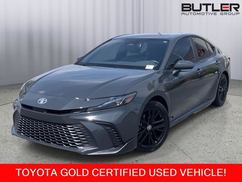 Certified 2025 Toyota Camry SE w/ Multimedia Upgrade Package FWD image 1