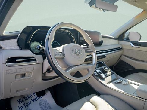 Used 2024 Hyundai Palisade Calligraphy image 22