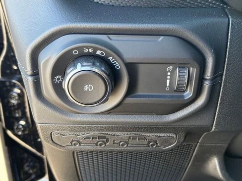 New 2026 Jeep Wrangler Unlimited Rubicon w/ Safety Group AWD/4WD image 27