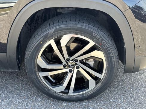 Used 2021 Volkswagen Atlas SEL Premium AWD/4WD image 4