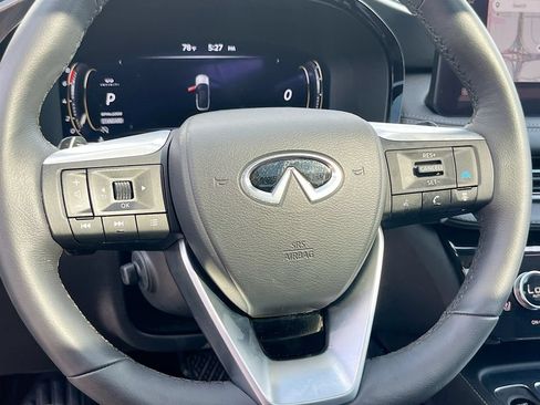 Used 2026 INFINITI QX60 Luxe w/ Family Package FWD image 11