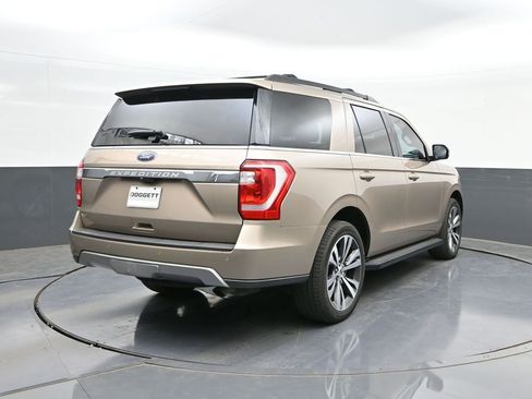 Used 2020 Ford Expedition XLT w/ Equipment Group 201A RWD image 11