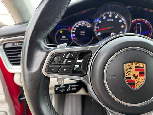 Used 2019 Porsche Panamera GTS AWD/4WD image 18