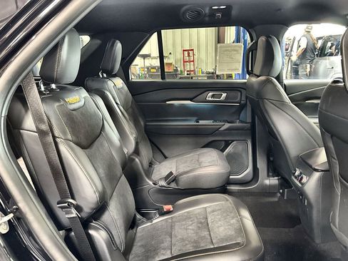 New 2026 Ford Explorer Tremor w/ Tremor Convenience Package AWD/4WD image 31