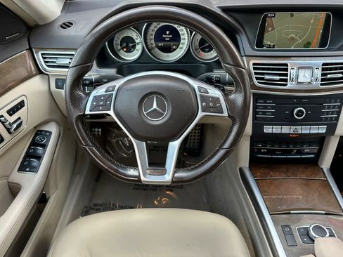 Used 2016 Mercedes-Benz E 350 Sedan image 14