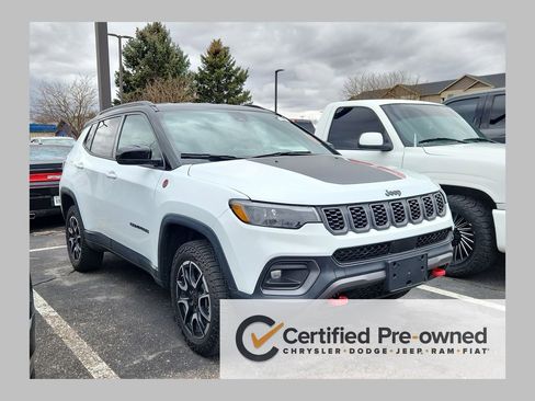 Certified 2025 Jeep Compass Trailhawk w/ Trailhawk Elite Group image 1