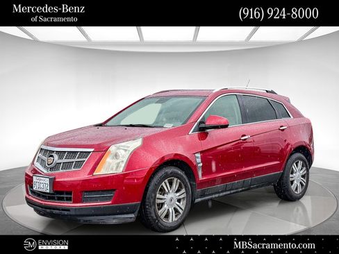 Used 2011 Cadillac SRX Luxury image 1