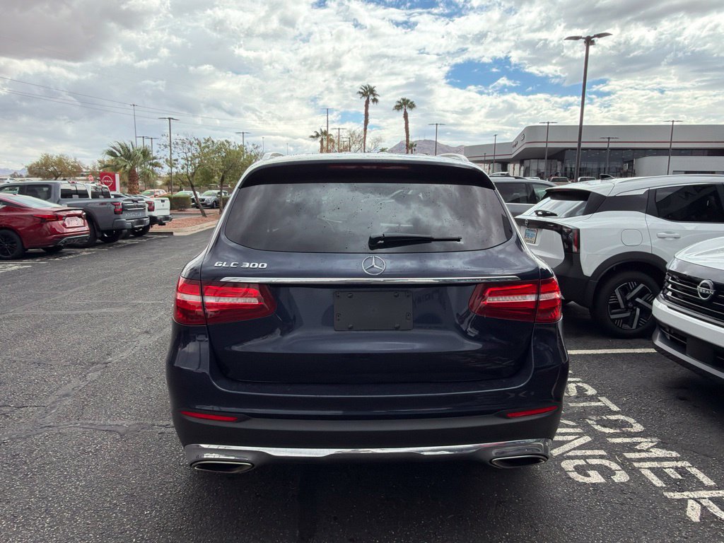 Used 2019 Mercedes-Benz GLC 300 image 5