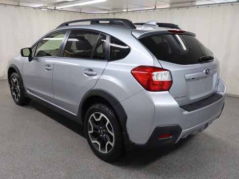 Used 2017 Subaru Crosstrek 2.0i Limited w/ Popular Package #2 AWD/4WD image 4