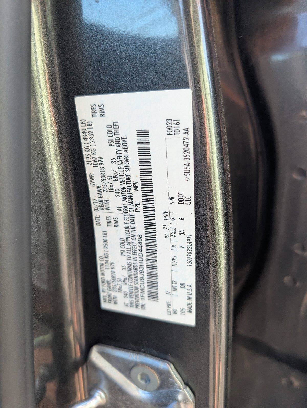 Used 2017 Ford Escape Titanium AWD/4WD image 13