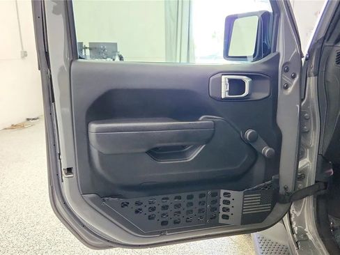 Used 2022 Jeep Wrangler Unlimited Sport AWD/4WD image 23