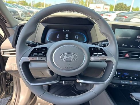 New 2026 Hyundai Elantra Sport FWD image 16