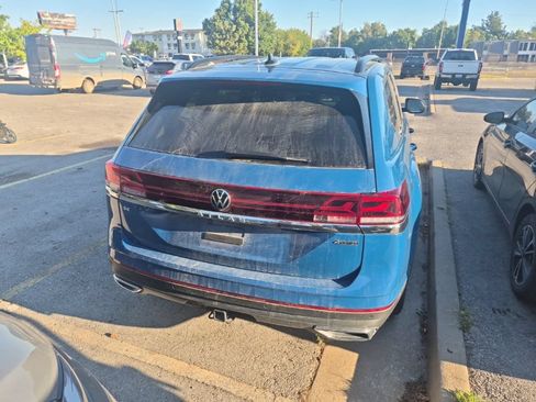 Used 2026 Volkswagen Atlas SE AWD/4WD image 16