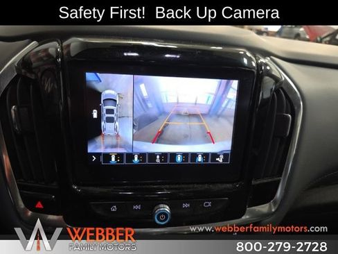 Used 2021 Chevrolet Traverse Premier AWD/4WD image 25