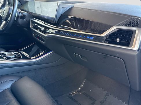 Certified 2024 BMW X5 xDrive40i w/ M Sport Package image 31