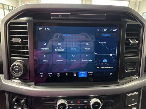 Used 2025 Ford F150 XLT w/ Equipment Group 302A MID image 45