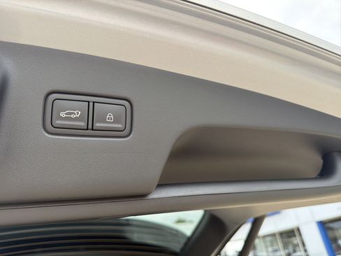 Used 2026 Hyundai Palisade SEL FWD image 28