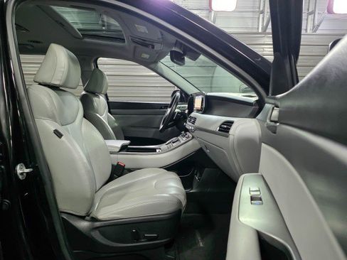 Used 2021 Hyundai Palisade SEL w/ Premium Package image 14