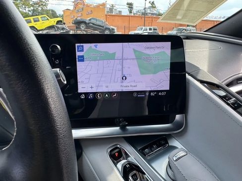 Used 2023 Chevrolet Corvette Stingray Preferred Cpe w/ 2LT image 36