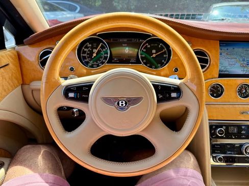 Used 2016 Bentley Mulsanne RWD image 33